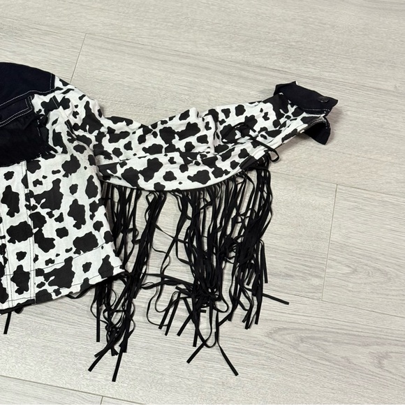 Spirit Halloween Cow spring Cropped Black and White Fringe Jacket - Picture 3 of 12